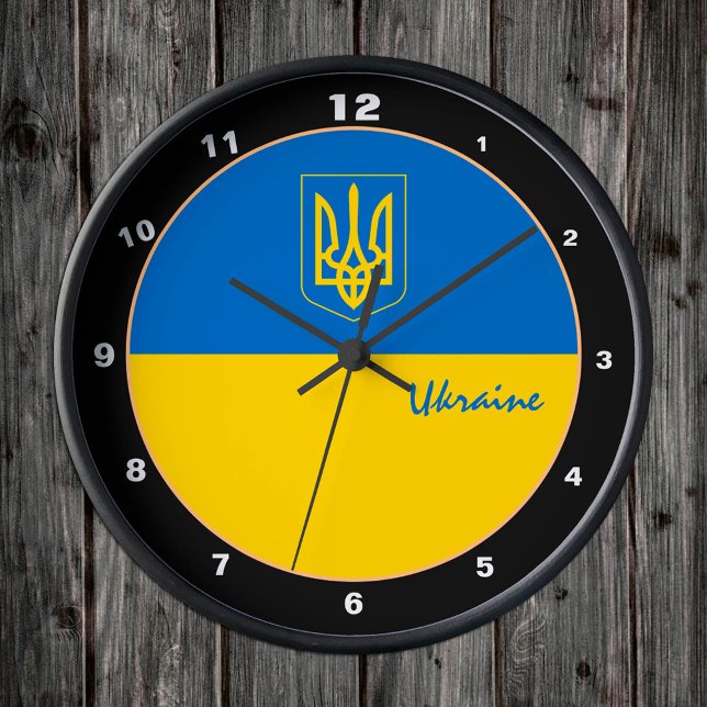 Horloge Ronde Ukraine patriotique, design tendance du drapeau uk (Créateur téléchargé)