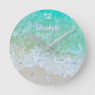 Horloge Ronde Vague d'océan turquoise, Personnaliser le nom ou l