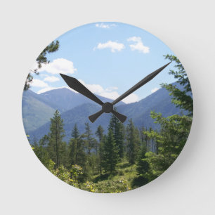 Horloge Ronde Vue panoramique de la forêt et des montagnes du Mo
