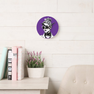 Horloge Ronde Womens Raiders - Courir le monde, style filles!