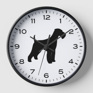Horloge Silhouette de la race de chien Airedale Terrier