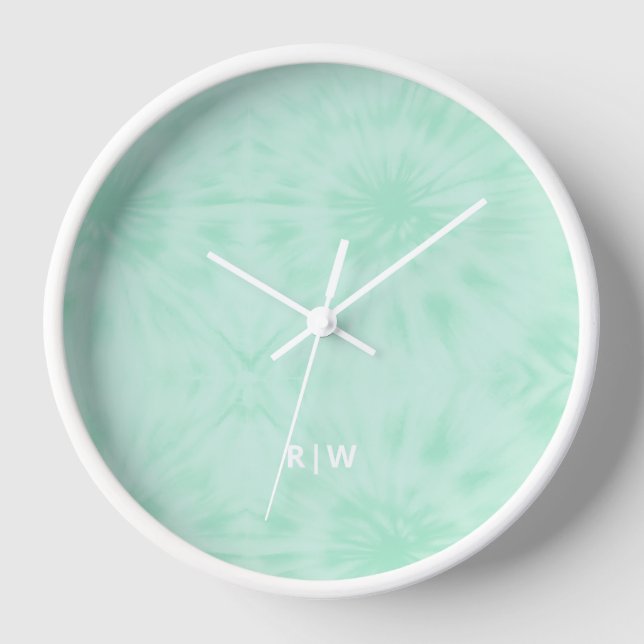 Horloge Tie Dye | Monogramme vert de menthe pastel (Recto)
