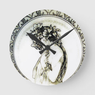 Horloge vintage de lis de femme de Nouveau d'art