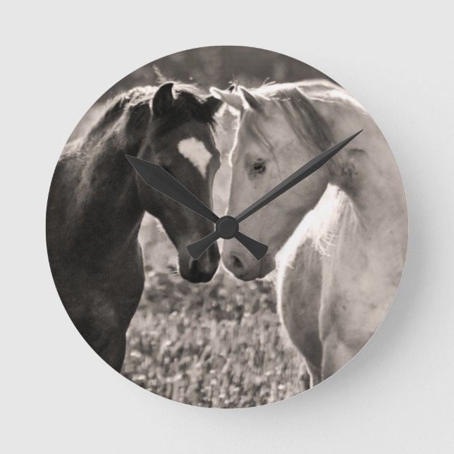 Horse Love Runde Wanduhr (Vorderseite)