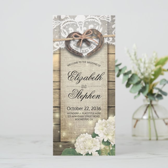 Horseshoes Hydrangea Blume Wood Country Wedding Programm (Stehend Vorderseite)