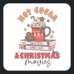 Hot Cocoa & Christmas Movies Quadratischer Aufkleber<br><div class="desc">Verwöhnen Sie sich in der gemütlichen Nostalgie unseres Designs "Hot Cocoa & Christmas Movies". Genießen Sie die herzliche Tradition der Urlaubssaison und genießen Sie eine gemütliche Tasse Kakao und klassische Weihnachtsfilme. Feiern Sie den Zauber des Zusammenlebens und die Freude dieser festlichen Zeit mit einem Design, das das Wesen des Weihnachtsfestes...</div>