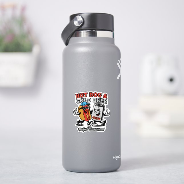 Hot Dog & Cold Beer Aufkleber (HydroFlask)