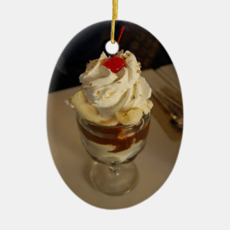Hot Fudge Ice Cream Sundae Keramik Ornament
