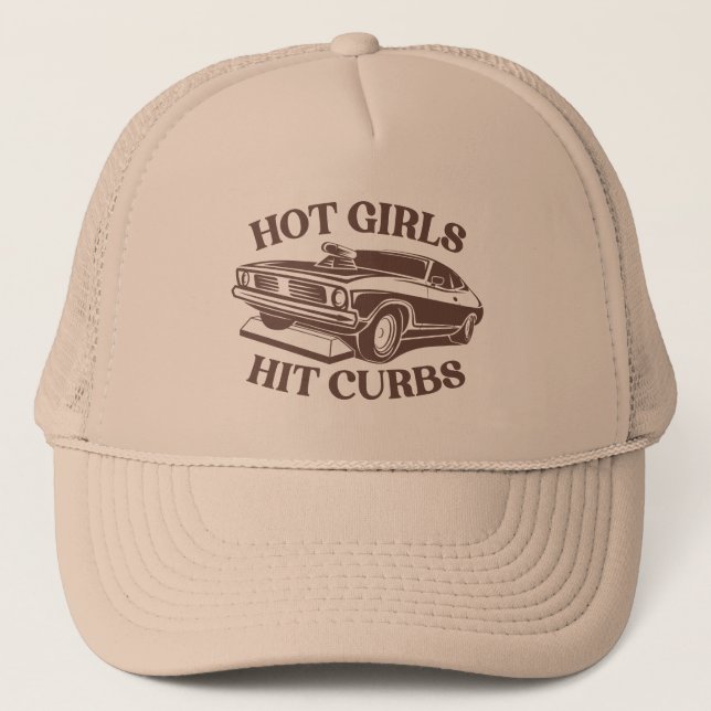 Hot Girls Hit Curbs - Tan Truckerkappe (Vorderseite)