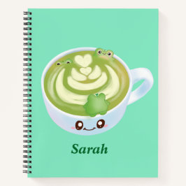 Hot Matcha Green Tee Latte mit Niedlichen Fröschen Notizbuch