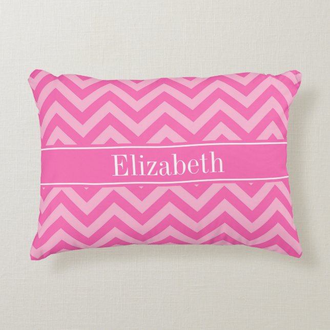 Hot Pink #2 Cotton Candy LG Zickzack Name Monogram Dekokissen (Vorderseite)