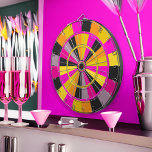 Hot Pink Black and Gold Gaming Room Spaß Dartscheibe<br><div class="desc">Farbenfrohe Dartboard für klassische Spielzimmer,  Bachelor oder Junggeselinnen-Abschied,  den... </div>