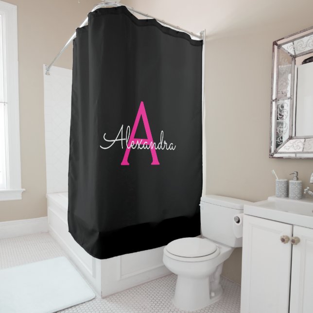 Hot Pink Black Girl Monogram Name Modern Duschvorhang (Beispiel)