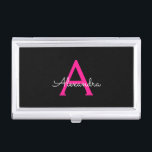 Hot Pink Black Script Name der Girl Monogram Visitenkarten Dose<br><div class="desc">Schwarz und Heiß rosa Einfache Script Name Business Card Inhaber. Das macht den perfekten 16 Geburtstag,  Hochzeit,  Brautparty,  Jubiläum,  Babydusche oder Junggeselinnen-Abschied Geschenk für jemanden,  der Lieben glamourösen Luxus und schicke Stile.</div>