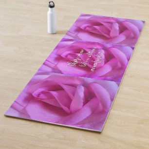 Hot Pink Blume Glauben Sie an Zauberwörterschrift Yogamatte