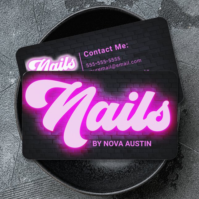 Hot Pink Glam Beauty Salon Nail Tech QR Code Visitenkarte (Von Creator hochgeladen)