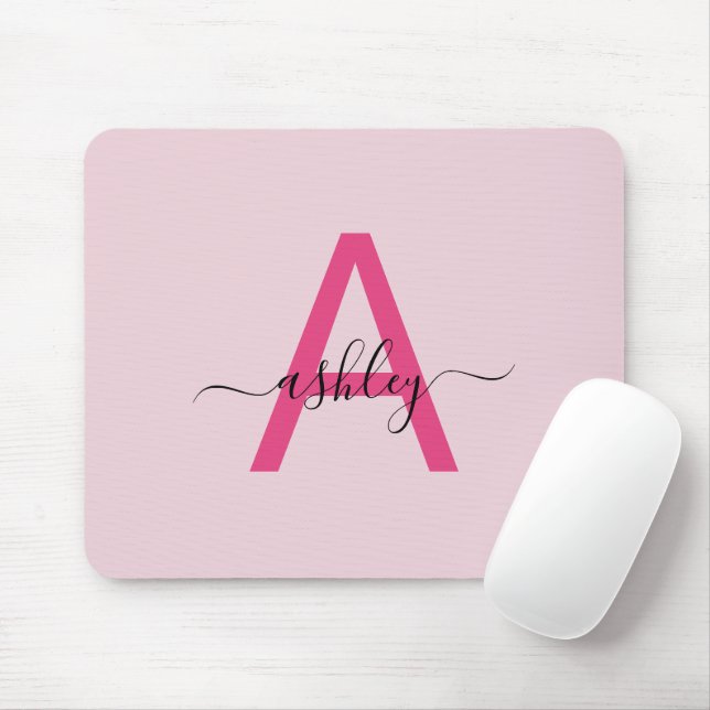 Hot Pink Modern Script Girl Monogram Name Mousepad (Mit Mouse)