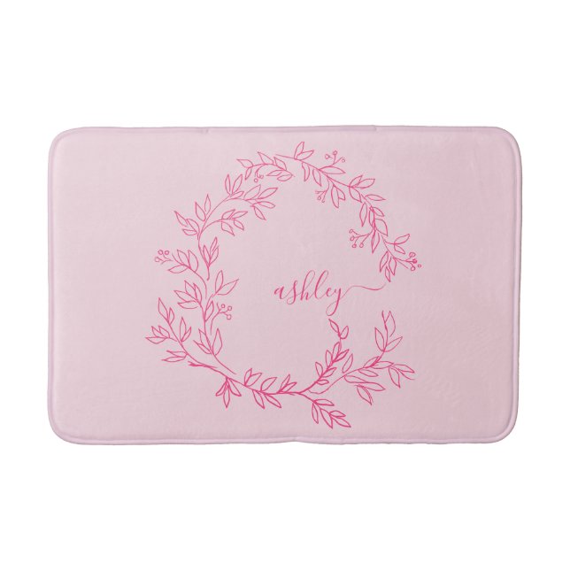 Hot Pink Monogram Girl's Dorm Room Badematte (Vorderseite)