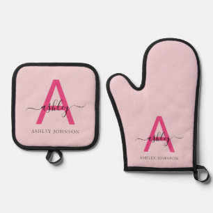 Hot Pink Monogram Girl's Kitchen Script Ofenhandschuh & Topflappen-Set