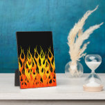Hot Racing Flames Graphic Fotoplatte<br><div class="desc">Ein frisierte Auto rauschend Automobil cool-Orange auf schwarzen Button Streifen Flammen grafische Gestaltung, die immer für ein großartiges Geschenk für sich selbst oder für jemanden, der auf Ihrer Liste, sind sicher, einen Eindruck zu machen bei jedem festlichen Anlässe. Senden Sie uns eine Email mit dem unten stehenden E-Mail-Link "Diesen Designer...</div>