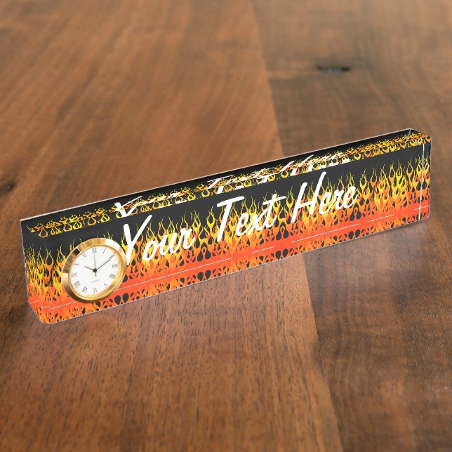 Hot Racing Flames Graphic Namensplakette (Seite)