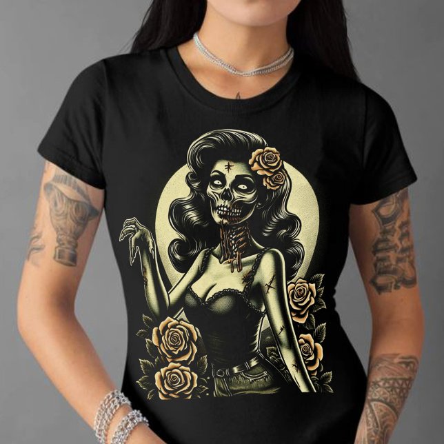 Hot Zombie Woman T-Shirt (Von Creator hochgeladen)