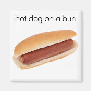 Hotdog auf einem Brötchen-Kühlschrank-Magneten Magnet