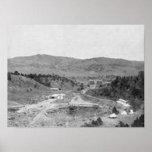 Hotel und Bathhouses im Wiwalakahta Canyon Poster