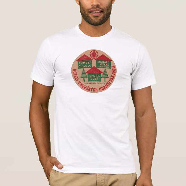Hotely V Krusnych Horach Vas Zvou T-Shirt (Vorderseite)