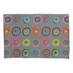 Housse D'oreillers Cercles colorés gris simple arc-en-ciel Scandi