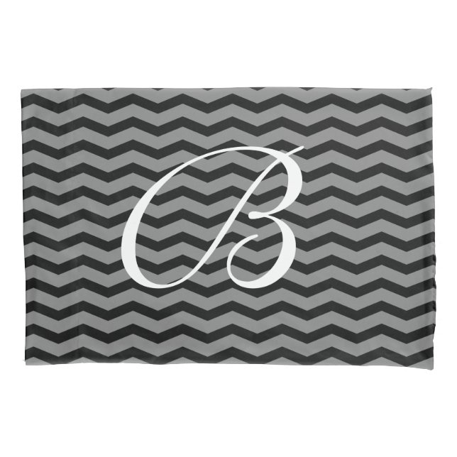 Housse D'oreillers Chevron noir et blanc motif monogramme (devant)