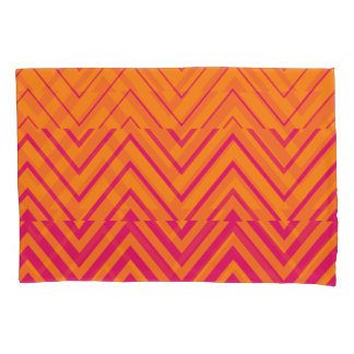 Housse D'oreillers Chevron Ombre Stencil | orange rose chaud
