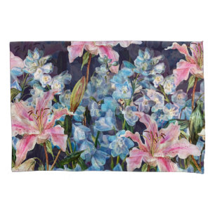 Housse D'oreillers Lilies, bordure delphiniums : peinture aquarelle.