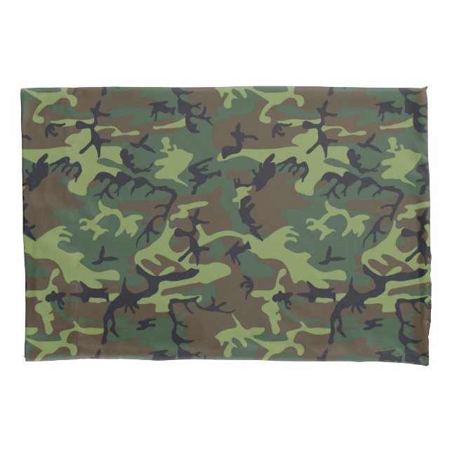 HOUSSE D'OREILLERS MOTIF DE CHASSE CAMOFLAGE (devant)