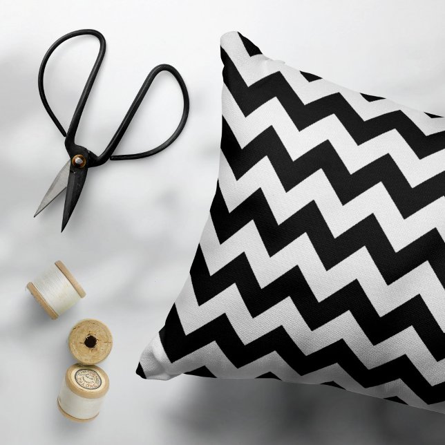 Housse D'oreillers Motif Zigzag noir et blanc, Motif Chevron (Créateur téléchargé)