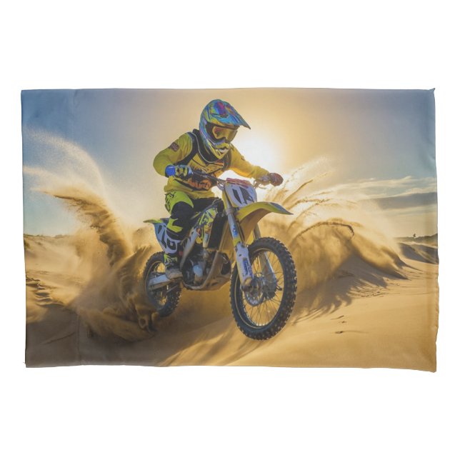 Housse D'oreillers Motocross Rider équitation dans les dunes (devant)