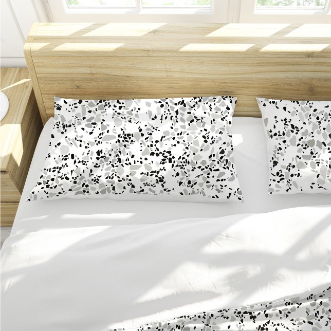 Housse D'oreillers Terrazzo blanc moderne (Modern White Terrazzo Pillow Case by Looly Elzayat
)