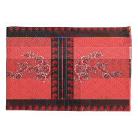 un motif rouge et noir avec des fleurs