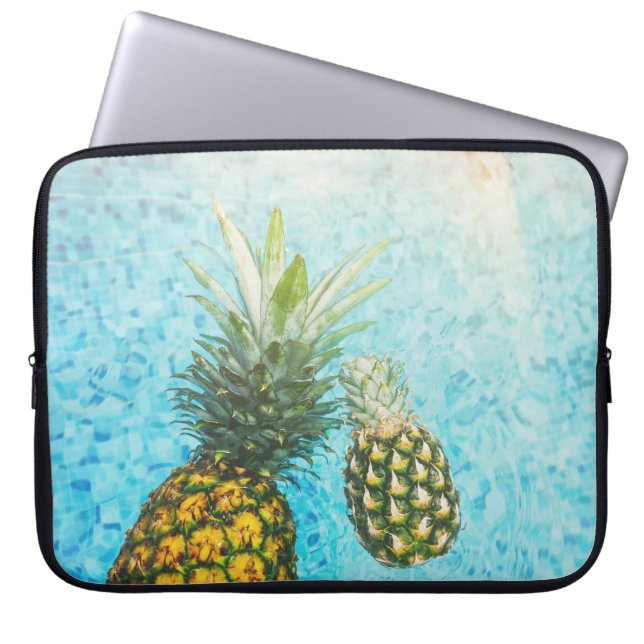 Housse Pour Ordinateur Portable Ananas dans la piscine (Devant)