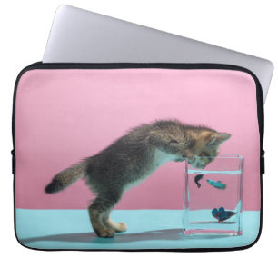 Housse Pour Ordinateur Portable Animaux de bébés cutest Kitten En regardant le b