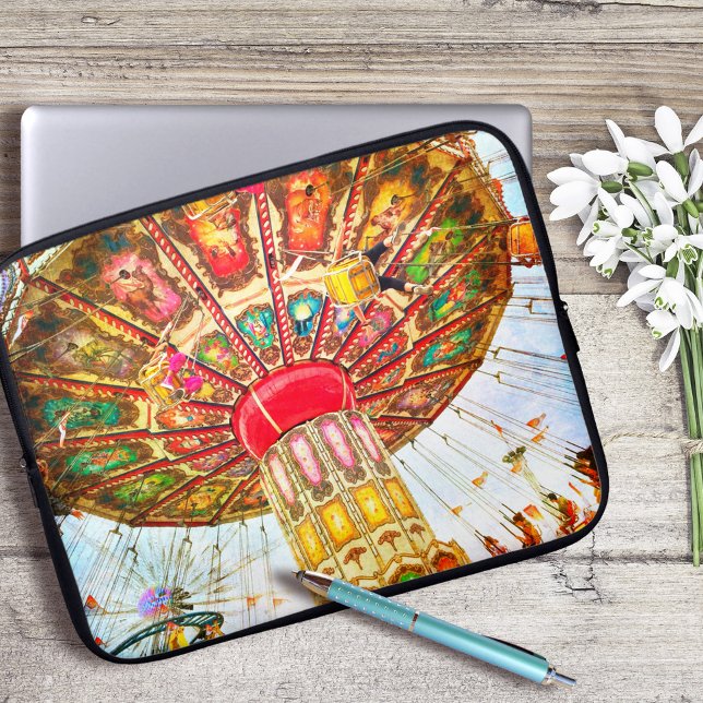 Housse Pour Ordinateur Portable Carnival balançoire vintage rétro bleu ciel graphi (Créateur téléchargé)