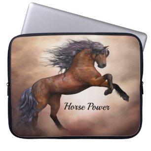 Housse Pour Ordinateur Portable Cheval brun frison s'élevant avec les nuages