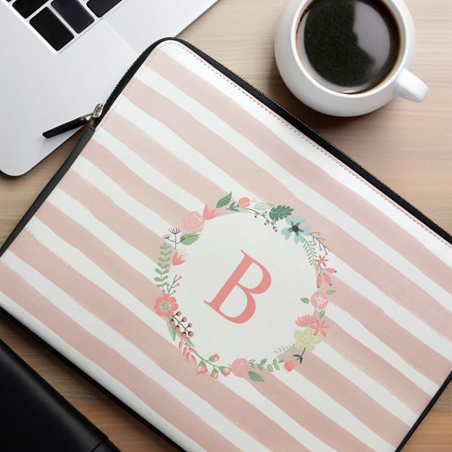 Housse Pour Ordinateur Portable Couronne florale rose monogramme (Créateur téléchargé)