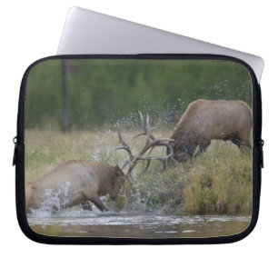 Housse Pour Ordinateur Portable Élans mâles se battant, Parc national de Yellowsto