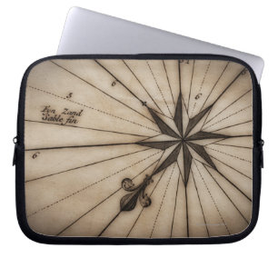 Housse Pour Ordinateur Portable Fermez-vous du rose de vent sur la carte antique