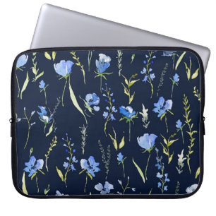 Housse Pour Ordinateur Portable Fleurs bleues rustiques : Illustration botanique.
