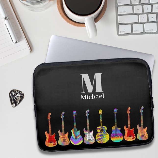 Housse Pour Ordinateur Portable Monogramme de guitare coloré (Funky guitar pattern on black personalized monogram music teacher guitarist musician performer )
