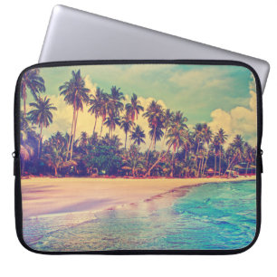 Housse Pour Ordinateur Portable Paradis tropical : mer, hôtel, plage.