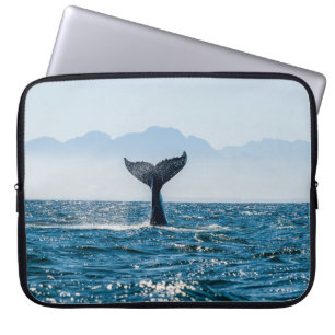 Housse Pour Ordinateur Portable Paysage marin de la baleine : Eau Dramatique.