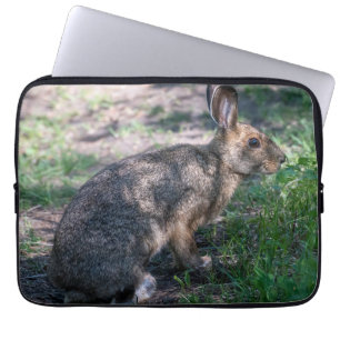 Housse Pour Ordinateur Portable Rabbit tranquille : Repos dans la nature